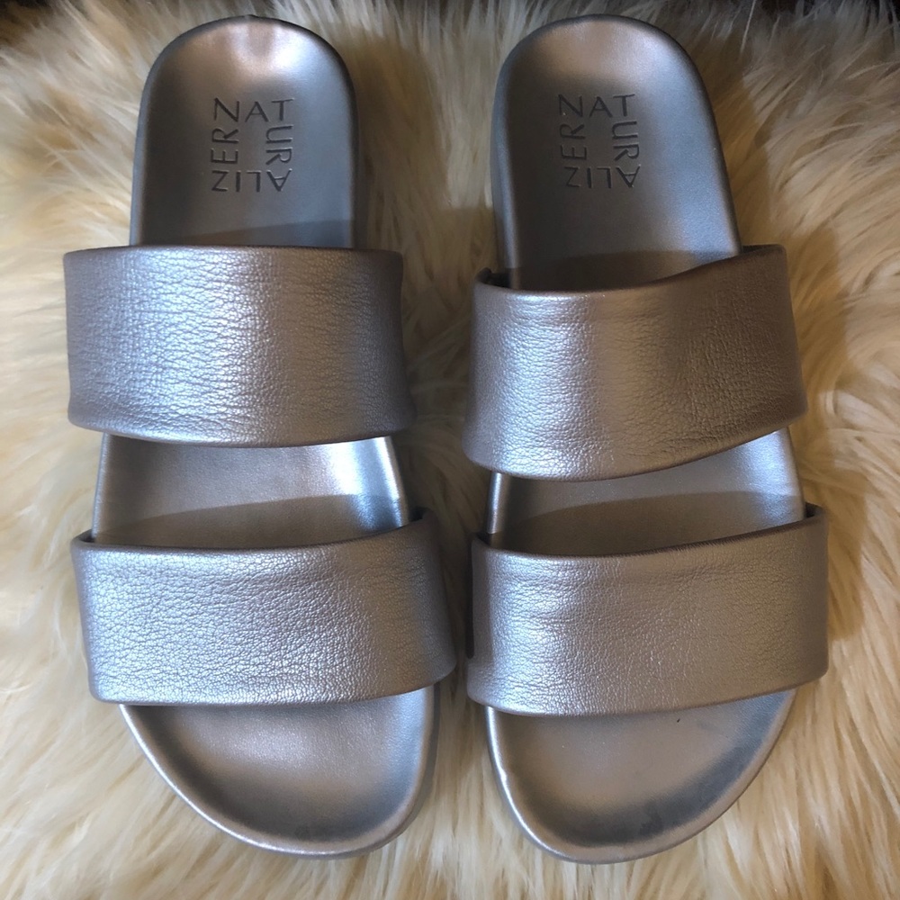 8.5 Wide Annabella Naturalizer Sandal Slide
